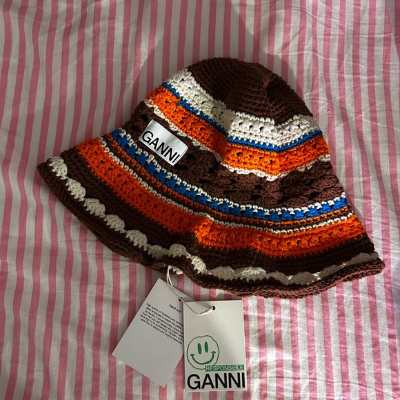 Ganni Striped Crochet Bucket Hat - hand knit - Picture 4 of 4